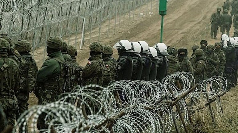 Sınır kapıları kapandı, ABD’den ‘ülkeyi derhal terk edin’ çağrısı