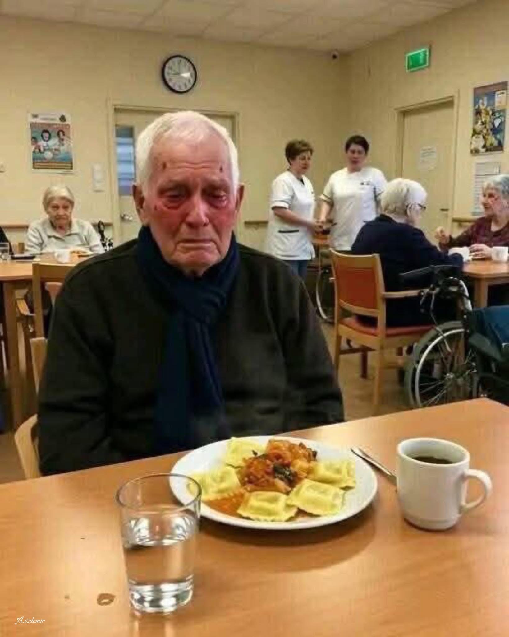Bazen tek başınasın