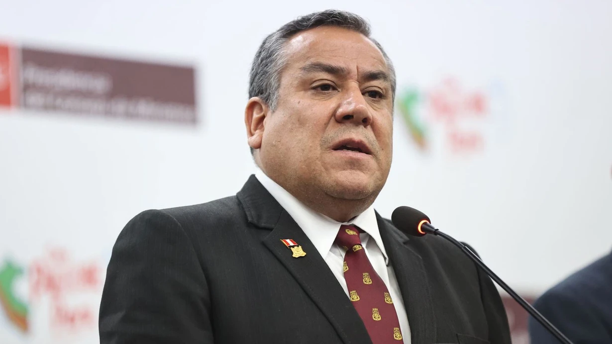 Peru Başbakanı Adrianzen, görevinden istifa etti